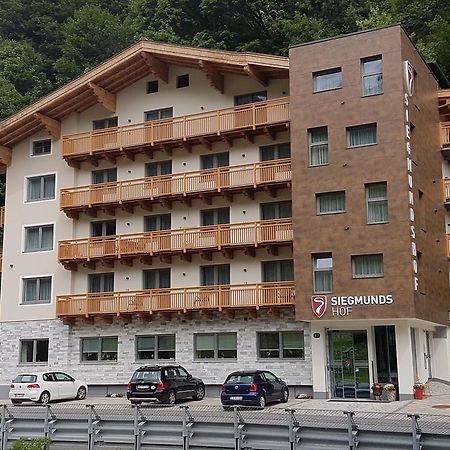 Hotel Garni Siegmundshof Saalbach Exterior foto